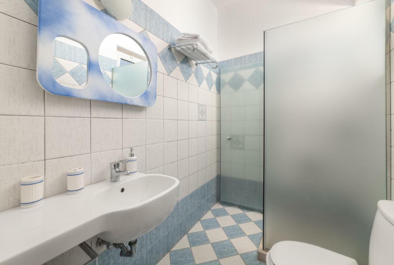 Kozas Superior Apartments Арханґелос Екстер'єр фото